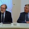 JM Rektor UAM prof. Andrzej Lesicki oraz Grzegorz Ganowicz 