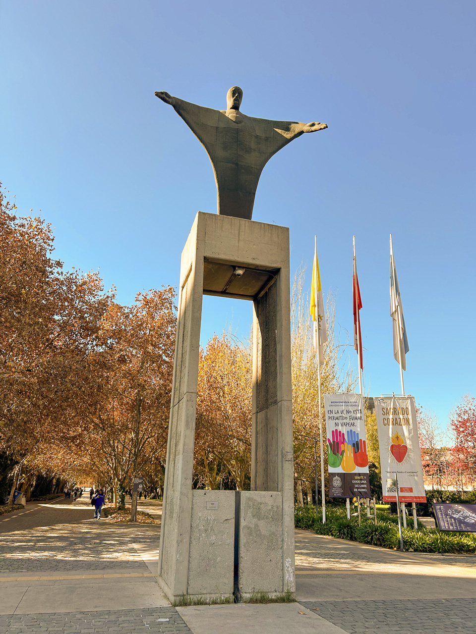 Internationalisation and academic exchange: AMU Faculty of English and UC Chile in the ERASMUS+ programme