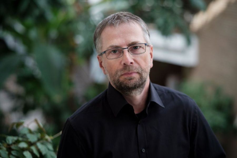 Prof. Krzysztof Sobczak
