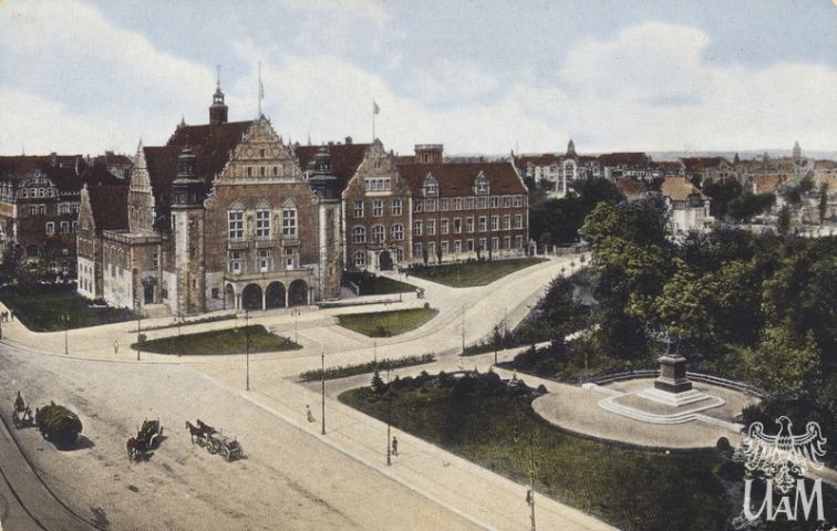 Collegium Minus na starej pocztówce