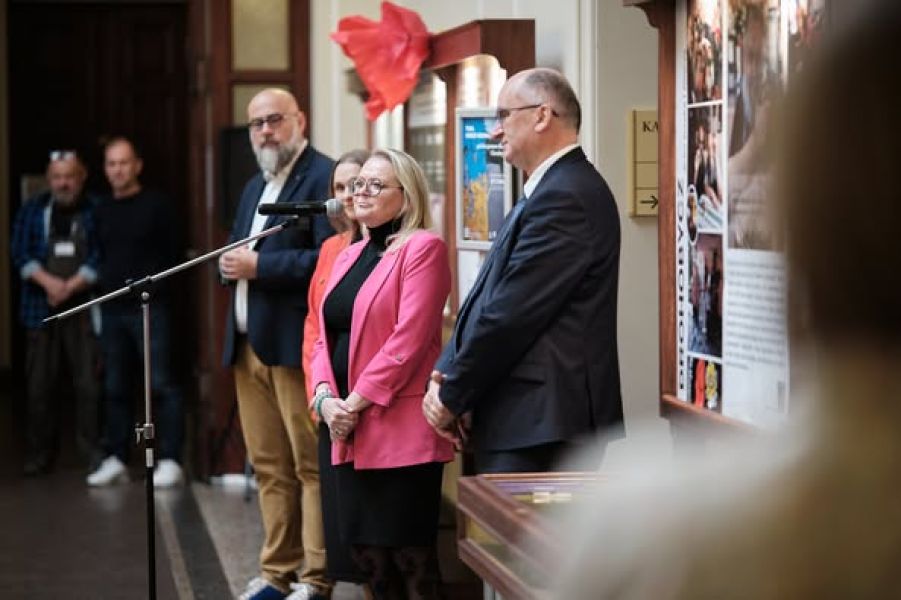 The Opening of the Red Poppy Foundation Ceremony exhibition