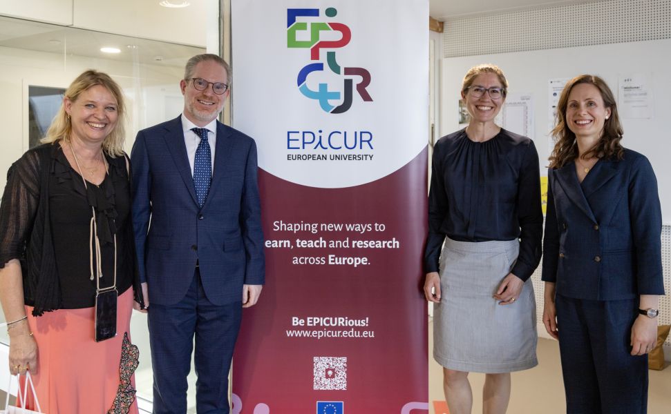 the signing of a mutual agreement on the establishment of the joint EPICUR Master’s programme in European Geopolitics, International Security and Law