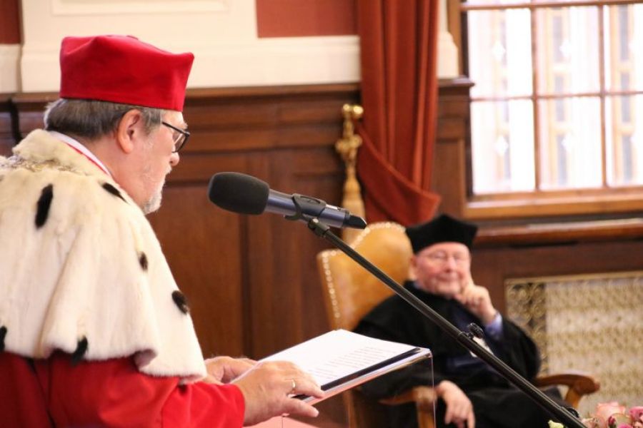 Jego Magnificencja Rektor UAM, prof. Andrzej Lesicki oraz profesor Rolf Fieguth