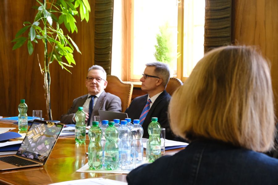 5th meeting of the Scientific Advisory Board at AMU