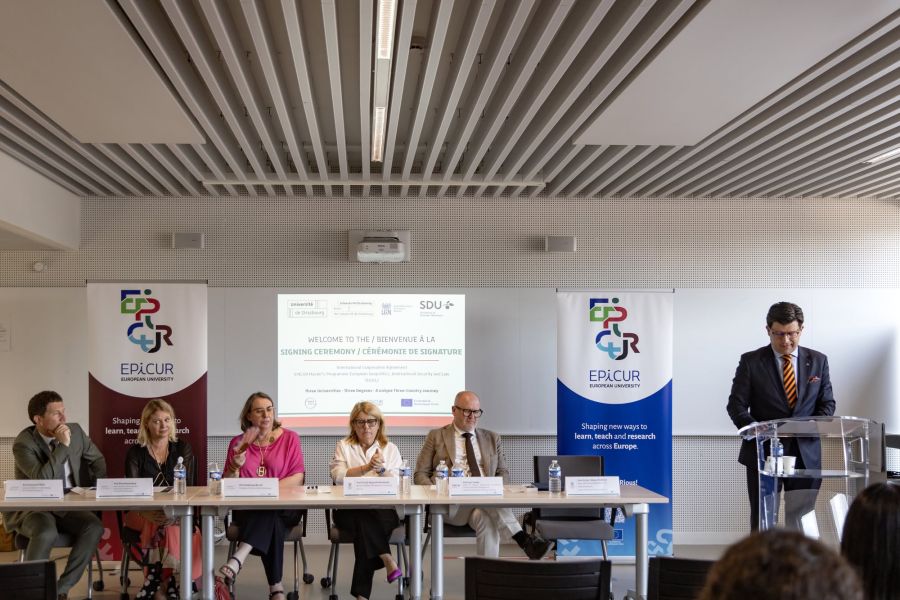 the signing of a mutual agreement on the establishment of the joint EPICUR Master’s programme in European Geopolitics, International Security and Law