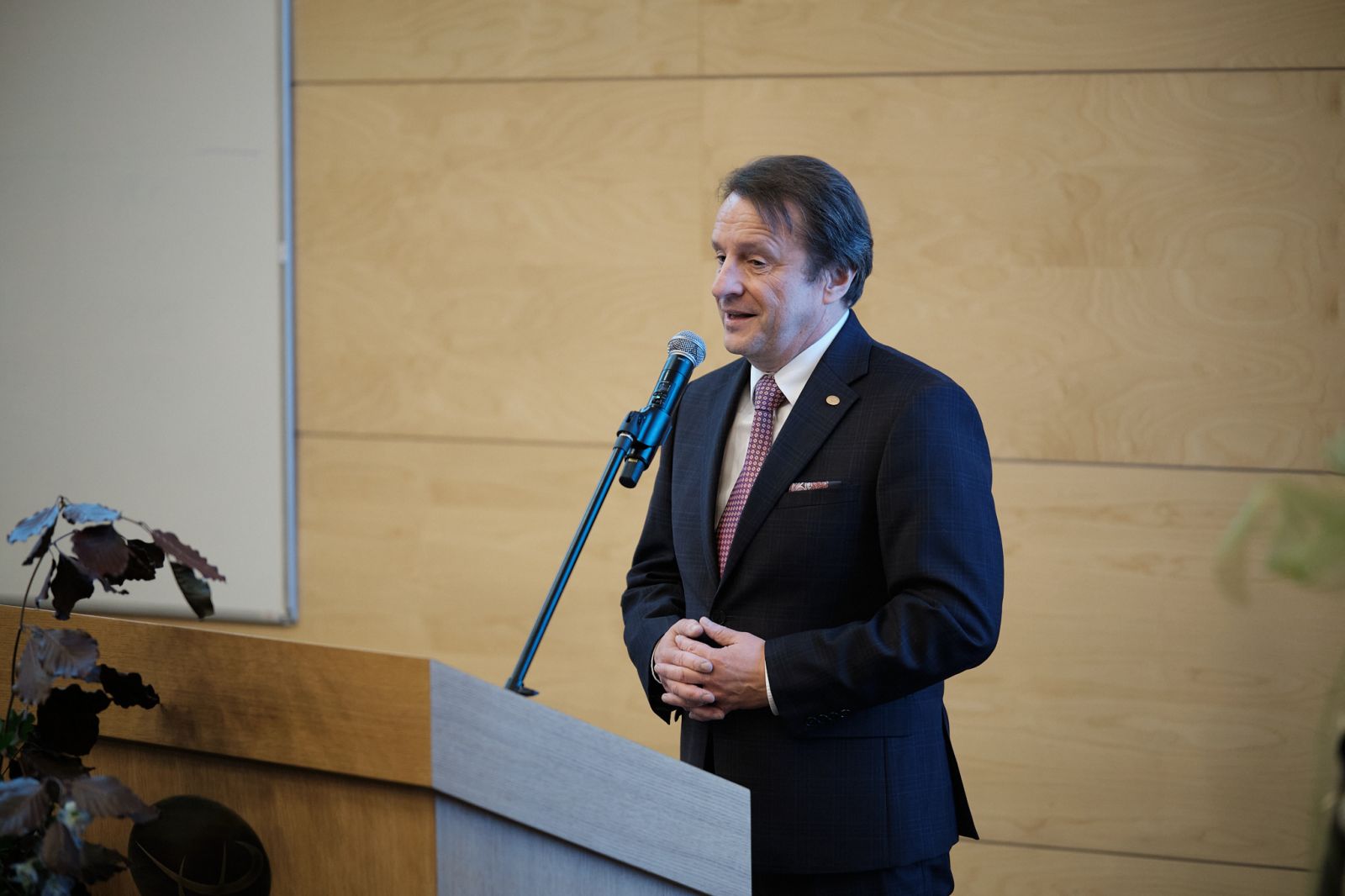 Rektor UPP prof. Krzysztof Szoszkiewicz.