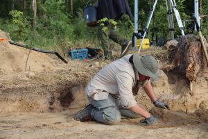 The man conducting excavation works