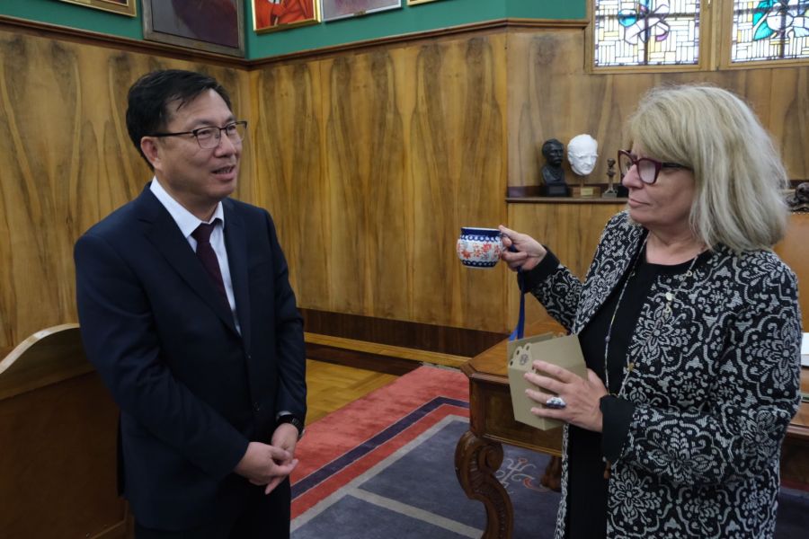 Guest visit from Zhaoqing University