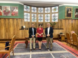Visit of the Charge d'Affaires of the Republic of Indonesia to AMU. Photo from the meeting with prof. Rafał Witkowski, Vice-Rector for International Cooperation, in the office of Her Magnificence the Rector. 
