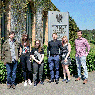 Zdjęcie -  “AdWords Business Finalist”, zespół Top 5 Europy (CID 229-223-9631) w składzie: Dawid Śliwiński (kapitan), Mateusz Halicki (wice), Iwona Piastanowicz, Anna Zadroga, Anna Topczewska, Tomasz Sikorski; studenci przygotowali i przeprowadzili kampanię dla serwisu sklepu HF Centrum Dystrybucyjnego hfcd.pl, oferującego produkty z kategoriach: BHP, pneumatyka, spawalnictwo jak również elektronarzędzia, narzędzia i farby.