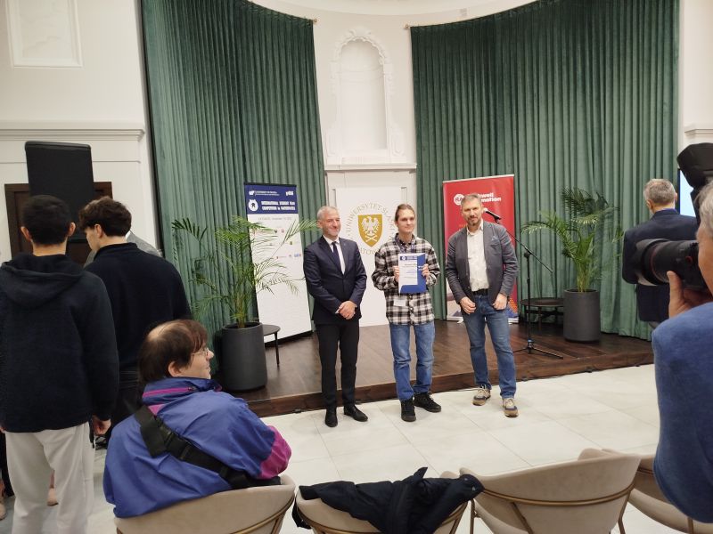 Award ceremony and presentation of medals to the winners