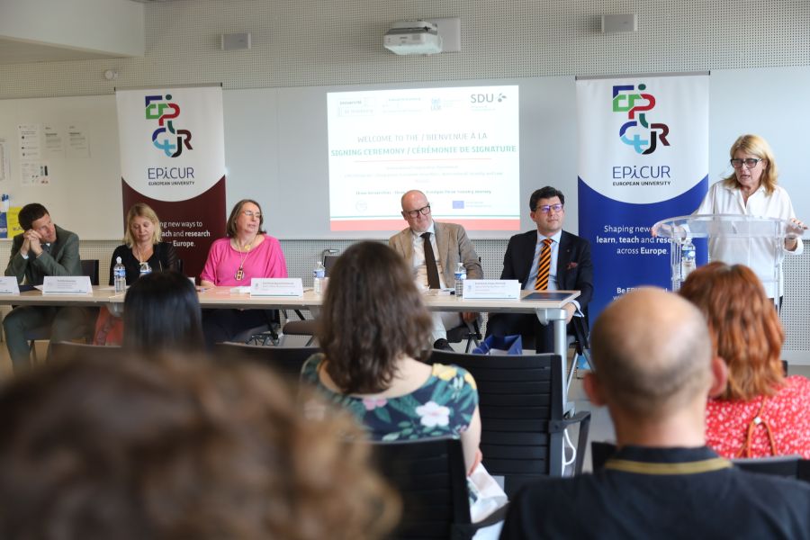 the signing of a mutual agreement on the establishment of the joint EPICUR Master’s programme in European Geopolitics, International Security and Law