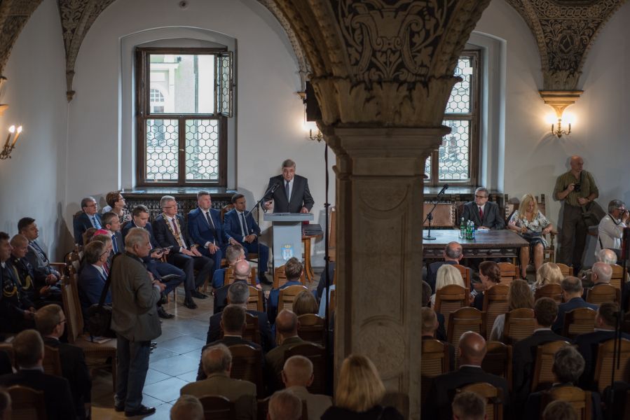 Zdjęcie - uroczysta sesji Rady Miasta, w dniu patronów Piotra i Pawła