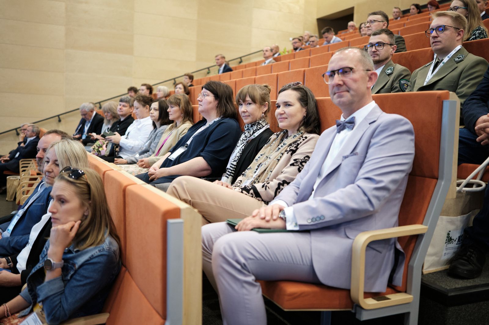 Uczestnicy konferencji podczas wydarzenie na Uniwersytecie Przyrodniczym.