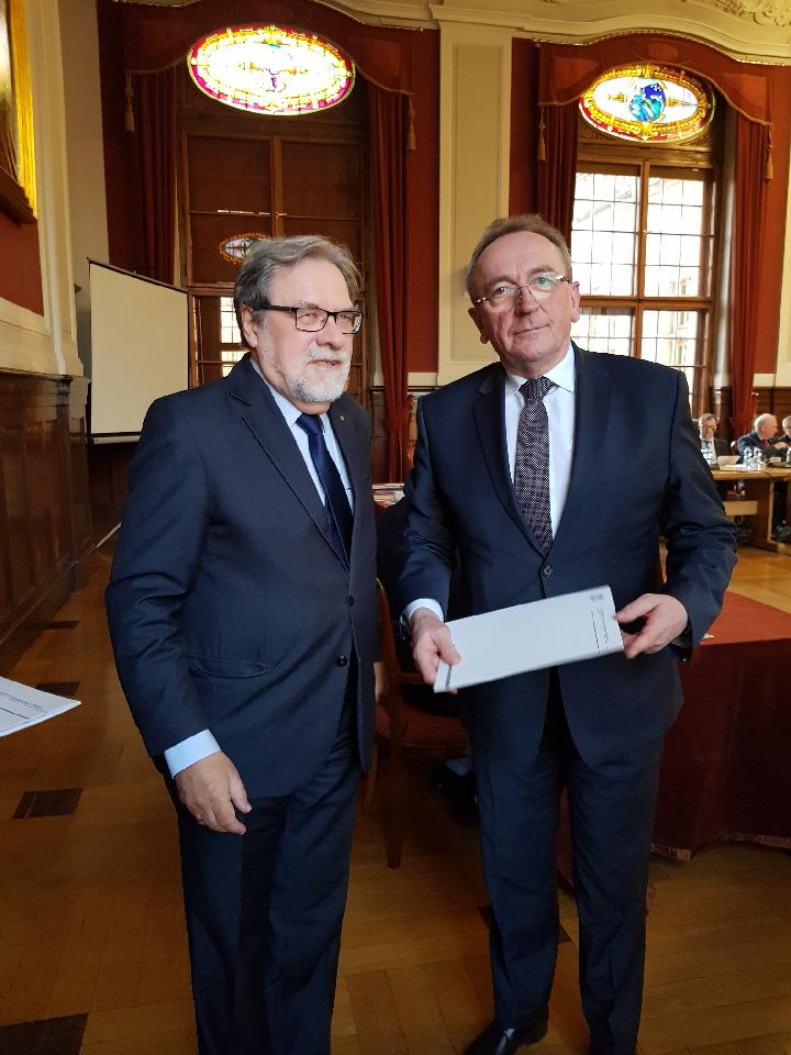 JM Rektor UAM prof. UAM dr hab. Andrzej Lesicki, stanął na czele Komitetu Obchodów 100-lecia Uniwersytetu Poznańskiego UAM