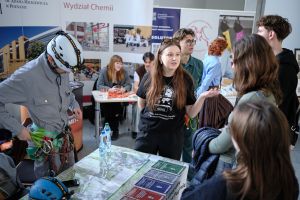 Drzwi otwarte dla przyszłych studentów – Dzień Kandydata na UAM 2025