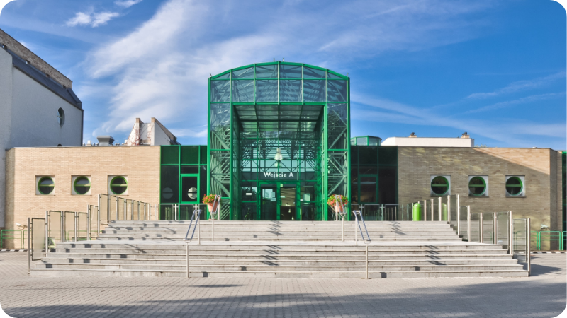 Budynek Wydziału Fizyki i Astronomii UAM