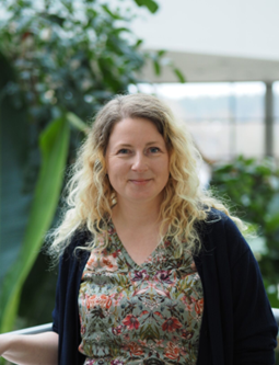 dr Anna Kasprowicz-Maluśki