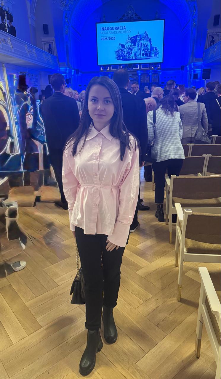 Photograph from Dr Tetiana Kuzmin's visit to AMU