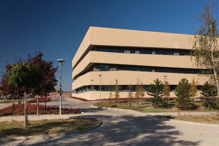 Centrum Zaawansowanych Technologii UAM