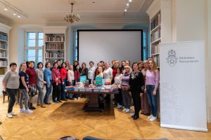 More than 100 books were donated to the Raczyński Library  by befriended Ukrainian universitie