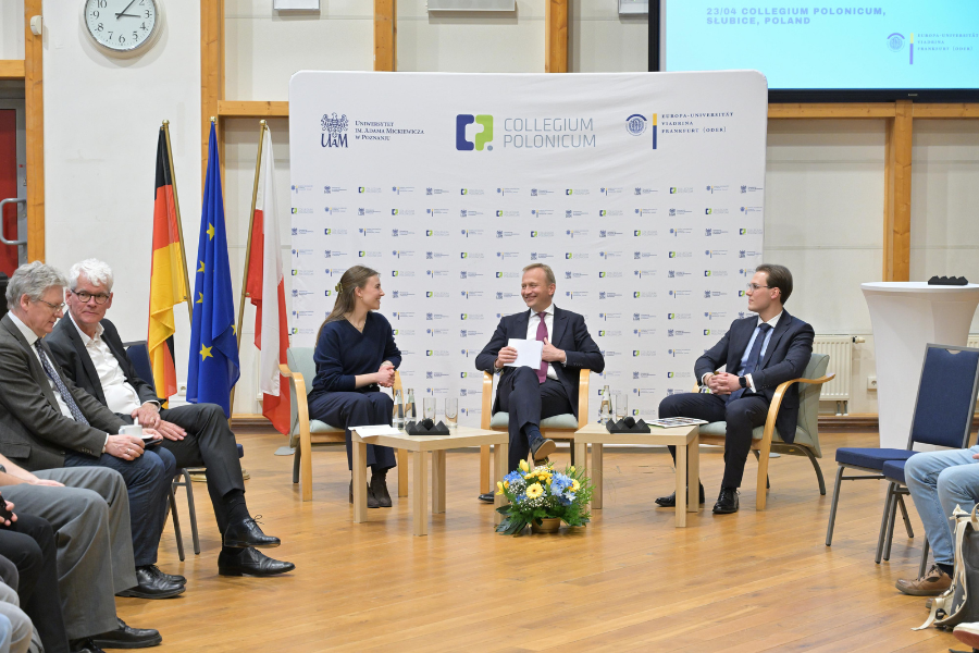 “Youth Policy Dialogue” with Commissioner Piotr Serafin at Collegium Polonicum