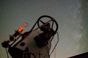 Obserwatorium Astronomiczne UAM śledzi w kosmosie roadstera Tesli