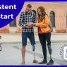 Mężczyzna i kobieta spoglądający wspólnie na wnętrze książki. Oboje mają protezę lewej nogi. W tle budynek z czerwonej cegły.  W lewym górnym rogu napis 