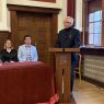 Uczestnicy uroczystego zakończenia Olimpiady w Sali Lubrańskiego
