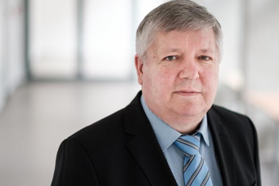 Prof. Marek Sikorski