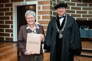 Prof. Nicole Nau doktorem honoris causa