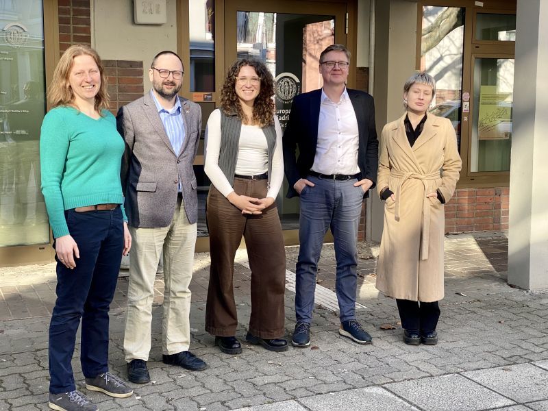 Group photo taken on the first, inaugural meeting of the Soft Power Under Heavy Fire: New dynamics of paradyplomacy among German, Polish and Ukrainian cities in wartime Europe project