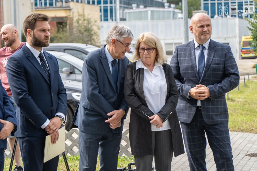 Prof. Tadeusz Wallas, prof. Bogumiła Kaniewska, dr Paweł Owsianny