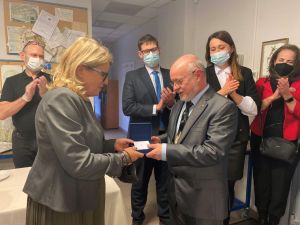 Profesor Tomasz Goslar uhonorowany Medalem Homini Vere Academico