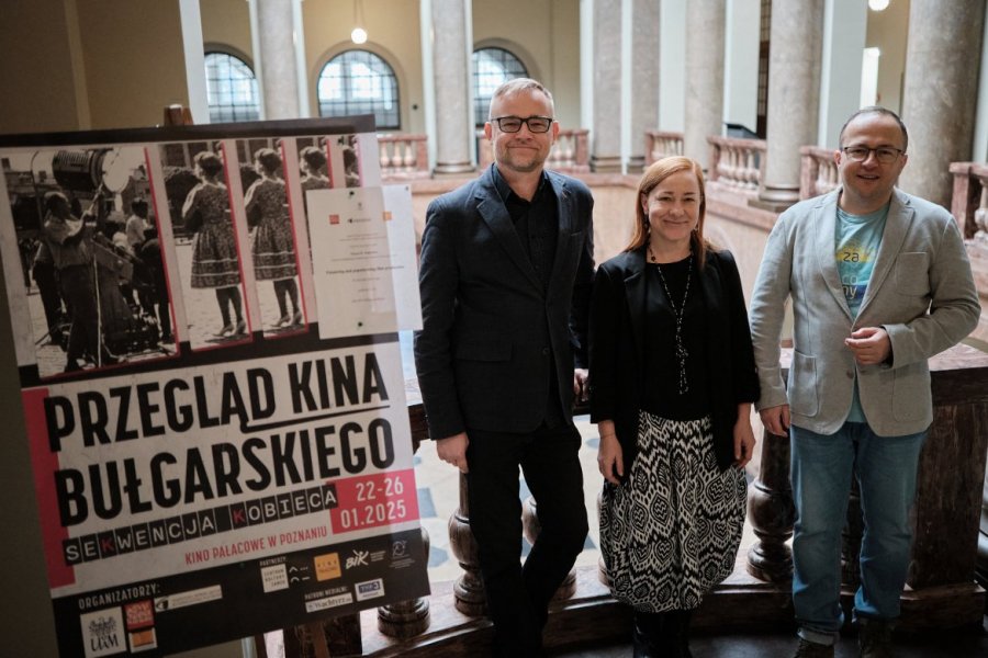 Organizatorzy Przeglądu Kina Bułgarskiego - prof. Wojciech Jóźwiak, prof. Natalia Długosz oraz prof. Marek Kaźmierczak