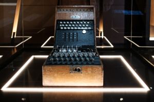 W Collegium Martineum UAM otwarto Centrum Szyfrów Enigma