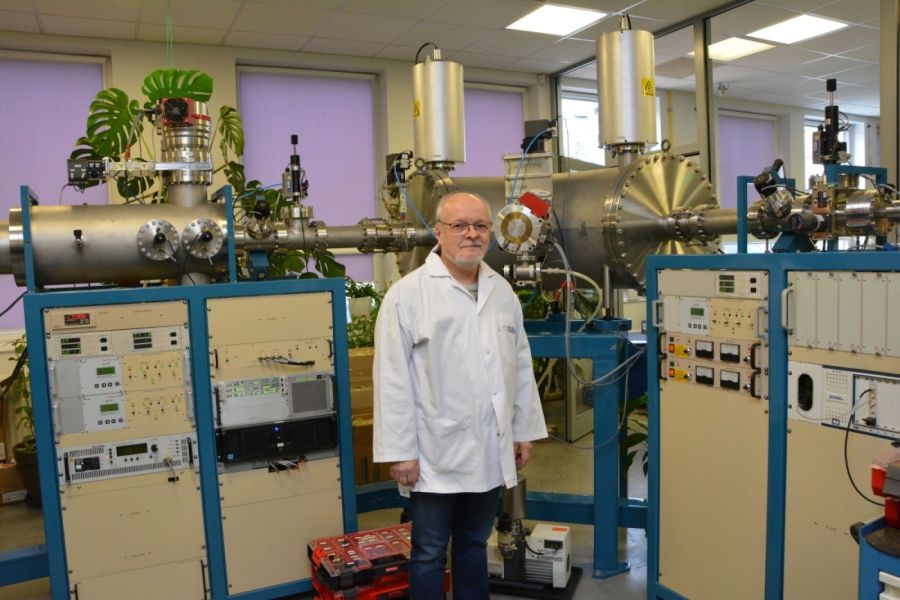 Prof. Tomasz Goslar w pracowni