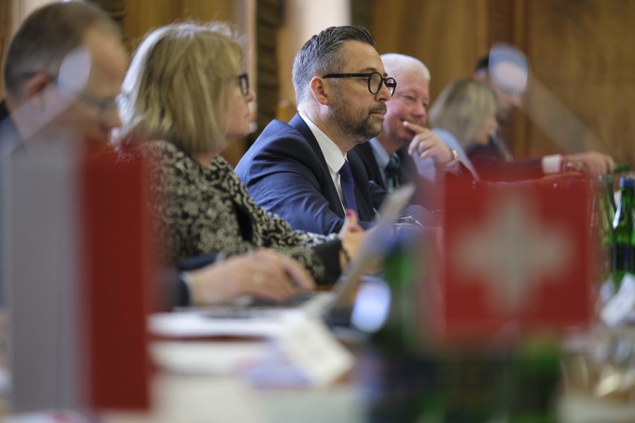 The photo presents the signing ceremony of the Memorandum of Understanding between Poland and Switzerland in the area of research, higher education and innovation